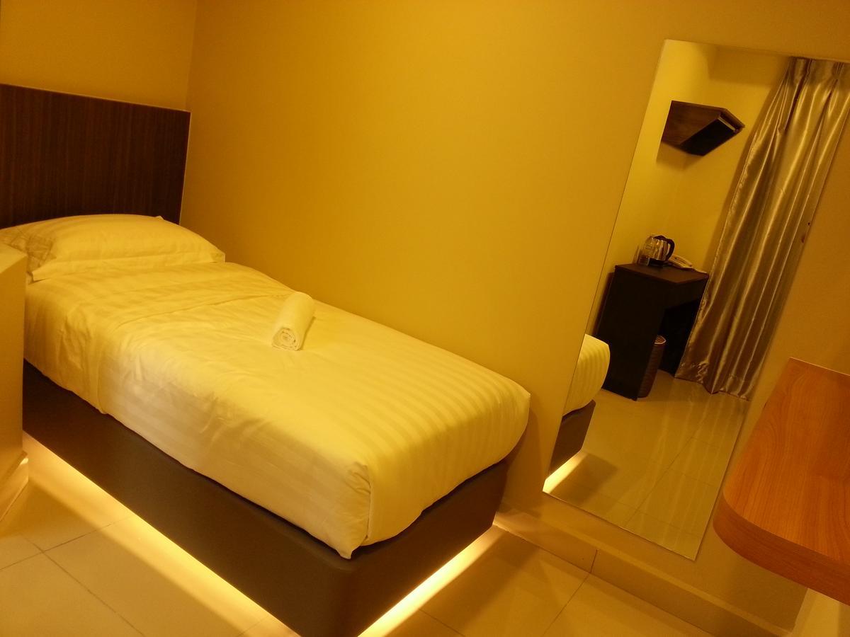 Hotel Vevo Puchong Malaysia Екстер'єр фото